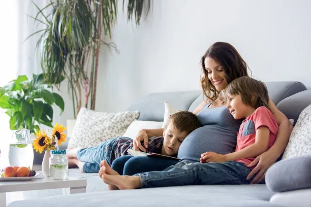 Guidelines to Safely Navigate Surrogacy Journey