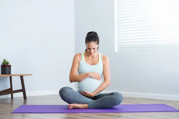 Important Precautions to Consider Before Choosing Surrogacy