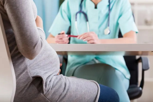 Important Precautions to Take When Considering Surrogacy