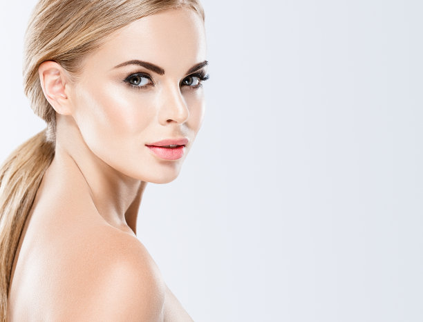 Global Adventures: Seeking Beauty through Travel for Cosmetic Procedures