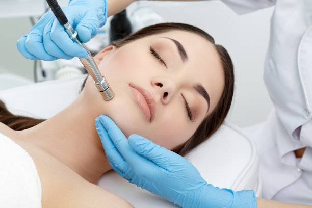 The Rise of Traveling for Transformation: Cosmetic Surgery Abroad