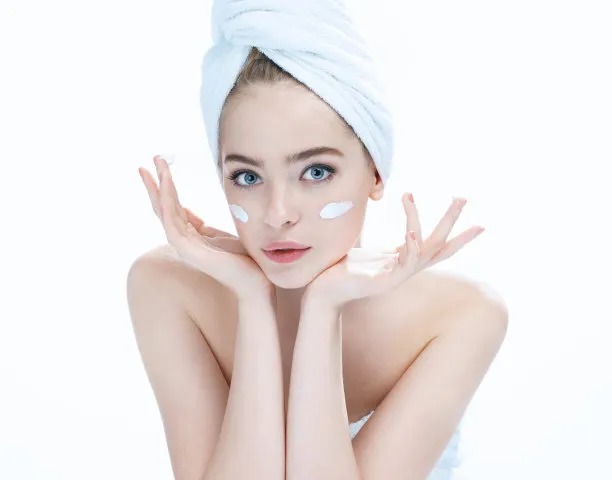 Exploring the World: Cosmetic Surgery Tourism Trends and Insights