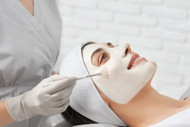 Jet-setting for Beauty: The Rise of Travel for Cosmetic Procedures