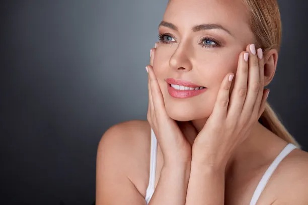 Jet-setting for Beauty: The Rise of Travel for Cosmetic Procedures