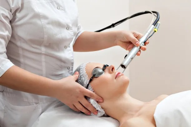 Jetset Beauties: The Rise of Travel for Cosmetic Surgery