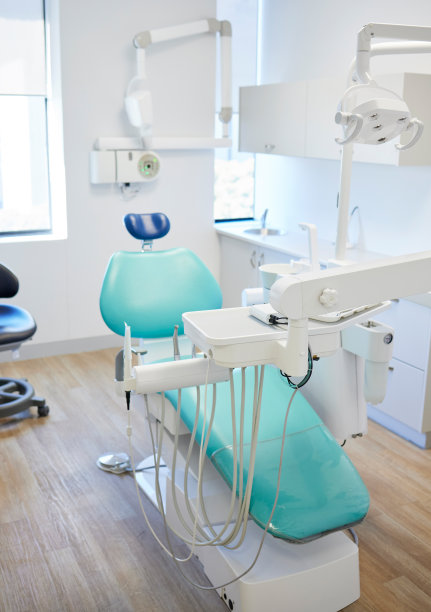 Explore Exceptional Dental Implant Services While Visiting the Beautiful Landscapes of Vietnam