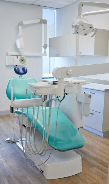 Explore Exceptional Dental Implant Services While Visiting the Beautiful Landscapes of Vietnam