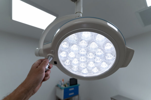 Exploring Affordable Dental Implant Options in Vietnam for Your Perfect Smile Journey