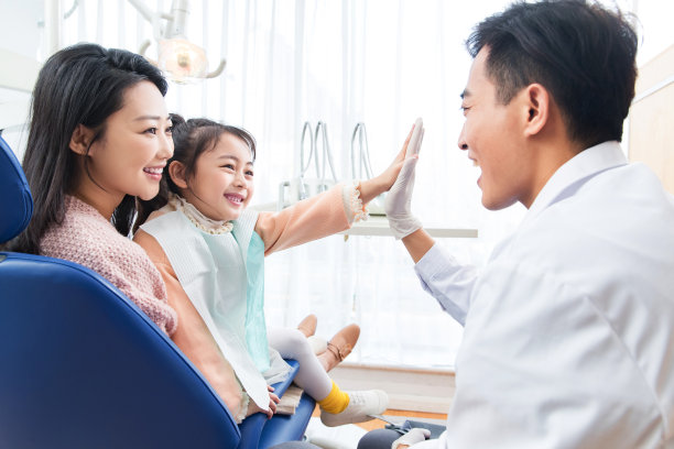 Exploring the Benefits and Experiences of Dental Implantation in Vietnam for Your Perfect Smile