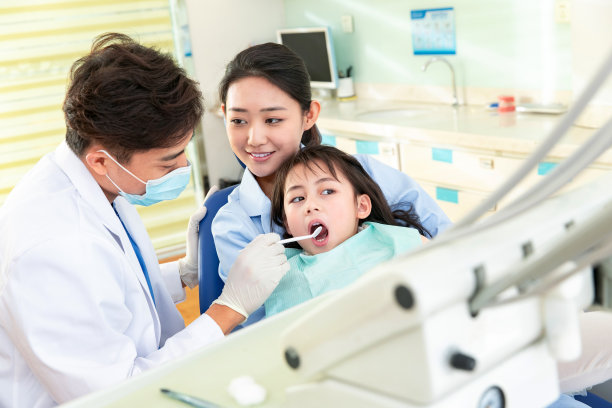 Discover the Benefits of Traveling to Vietnam for Your Affordable and High-Quality Dental Implantation Needs