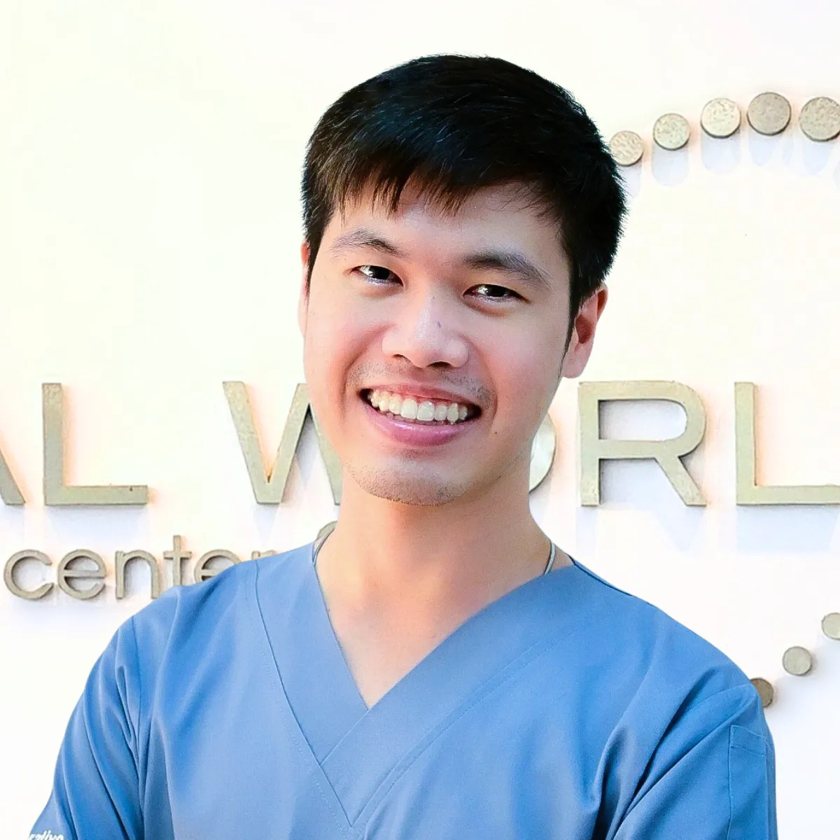 dentist in Thailand,professional dentist in Thailand,Thailand dental clinic dentist,dental check-up and cleaning Thailand
