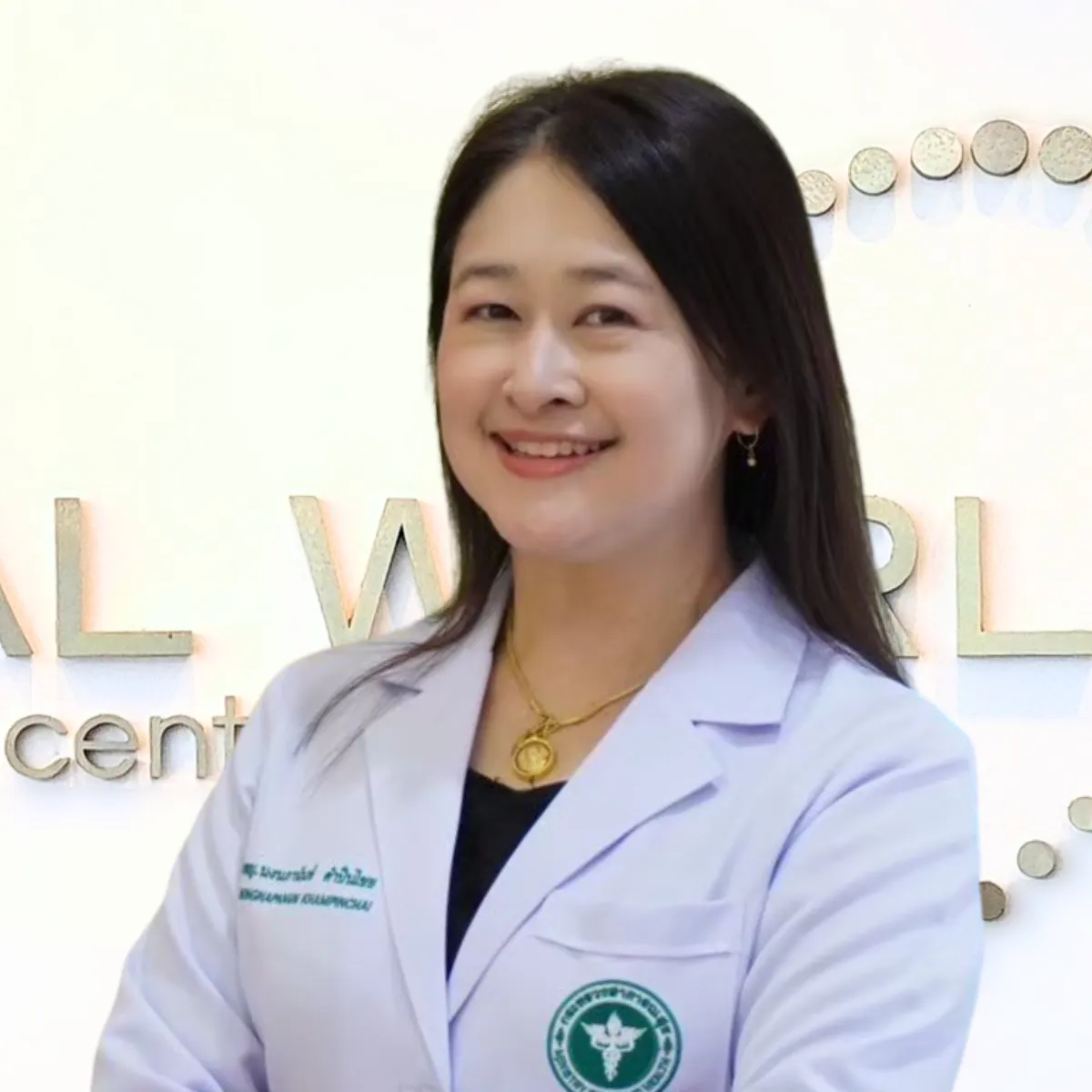 dentist in Thailand,professional dentist in Thailand,Thailand dental clinic dentist,dental check-up and cleaning Thailand