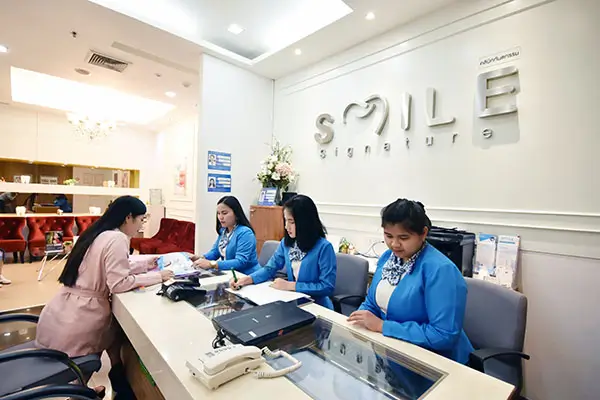 Smile Signature dental clinics in Thailand